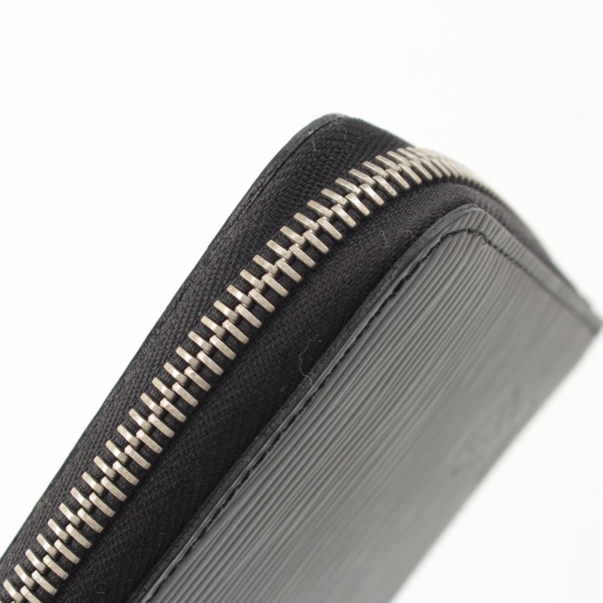 Louis Vuitton Epi Leather Zip Wallet Black — view 6