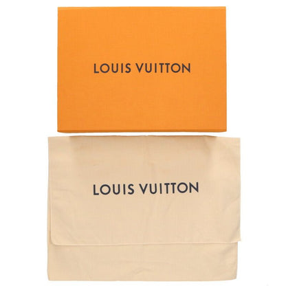 Louis Vuitton On The Go PM Monogram Lambskin 2-Way Shoulder — view 5