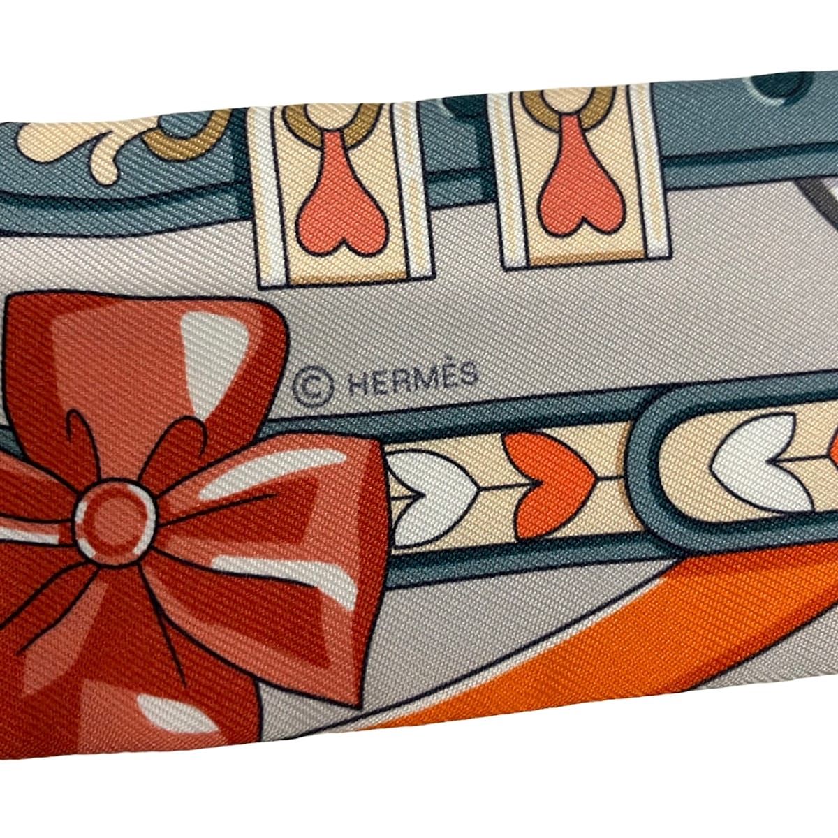 Hermes Scarf Twill Light Gray Orange Multi Ribbon Harnais de Coeur — view 2
