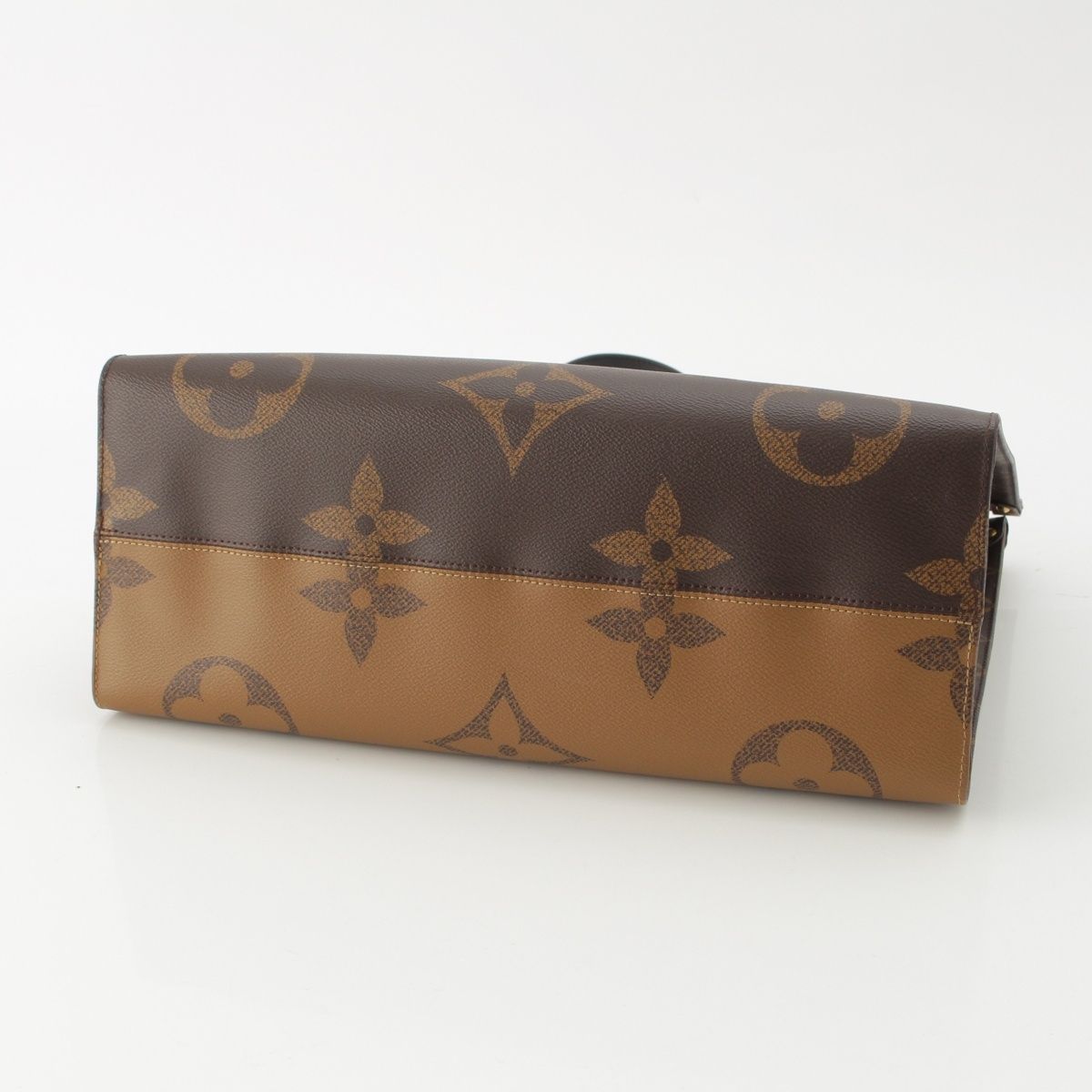 Louis Vuitton On The Go GM Monogram Reverse Giant Tote Brown — view 6