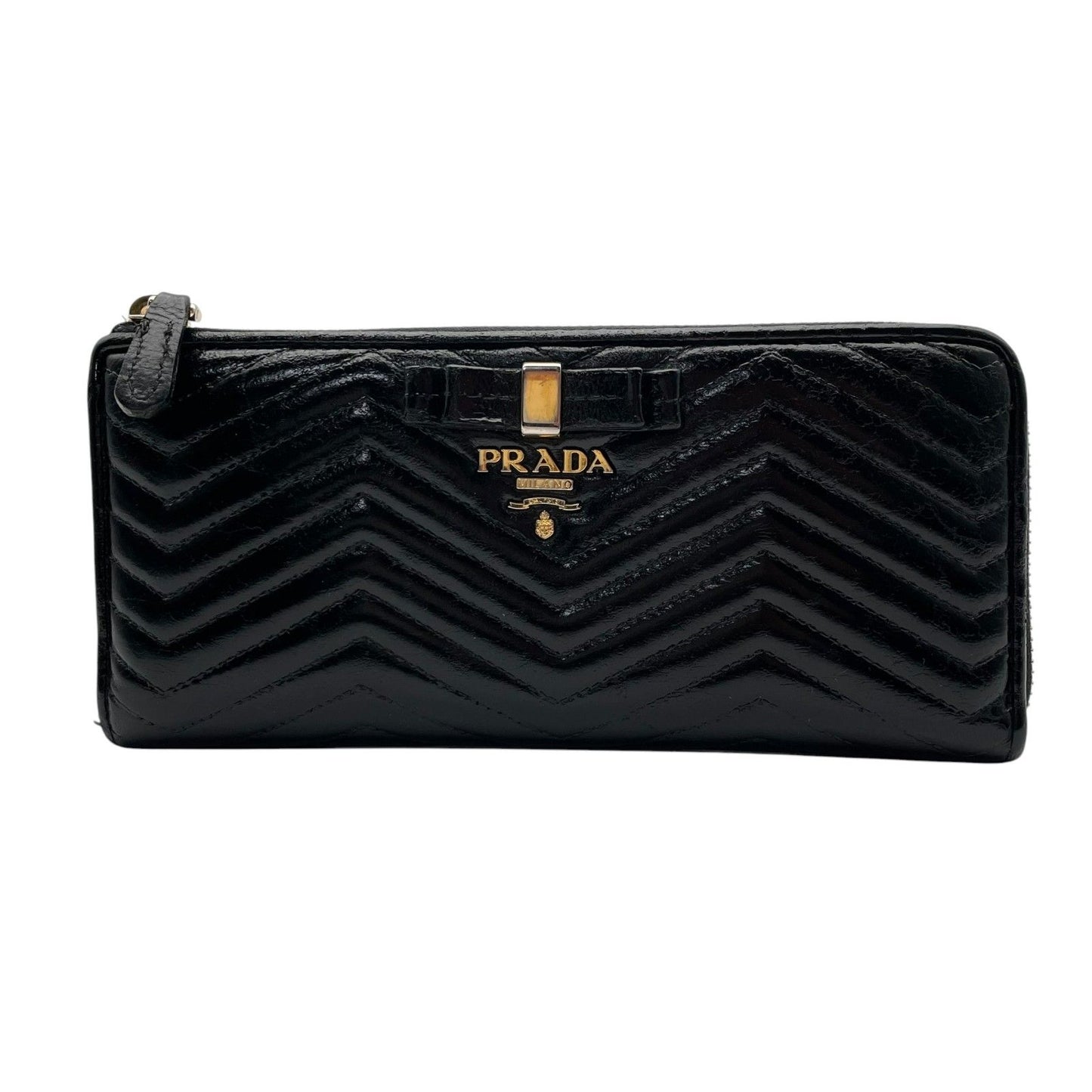 Prada Wallet L-shaped Zipper Quilted V-shaped Stitch Ribbon Metal Logo Nappa — view 2