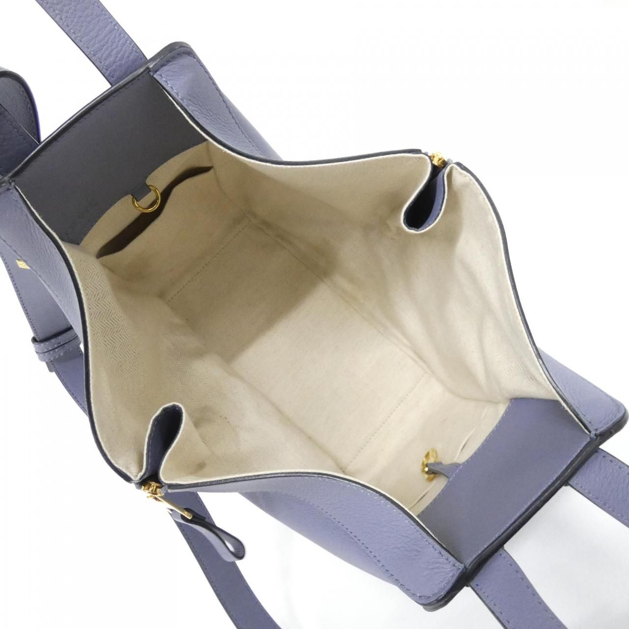 Loewe Hammock Small 387 30 Shoulder — view 9