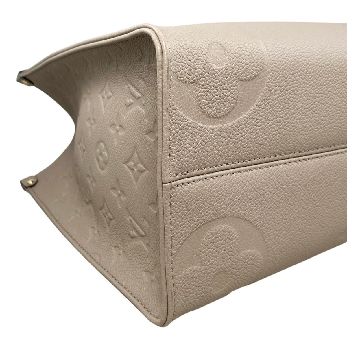 Louis Vuitton Tote On The Go Monogram Empreinte Tourtle le Beige — view 6