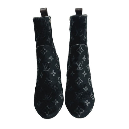 Louis Vuitton Silhouette Line Short Boots Side Gore Monogram Velvet Black — view 2