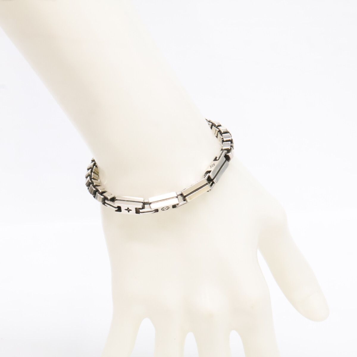 Louis Vuitton Bracelet LV Terra-l — view 7