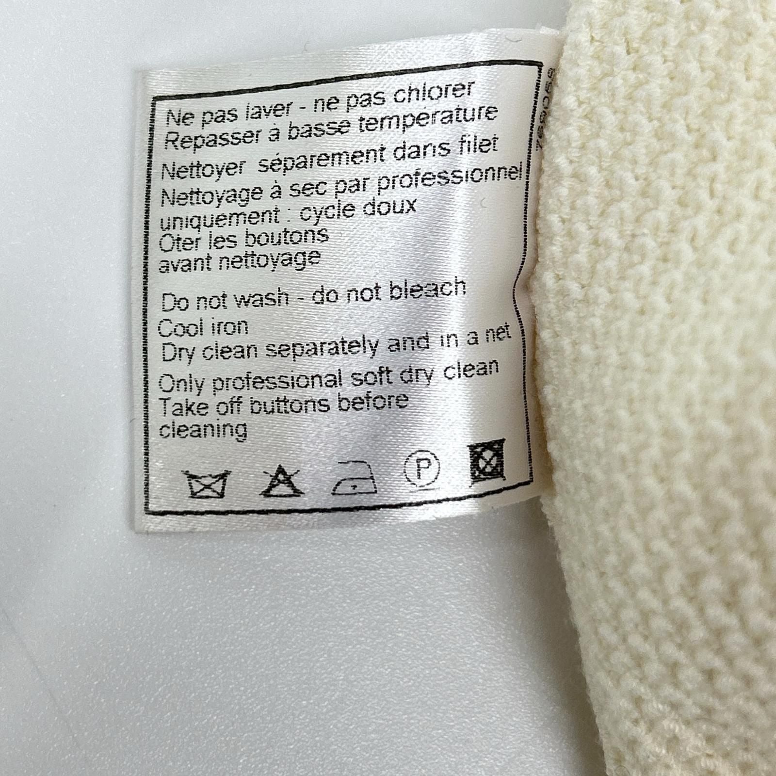 Chanel 07 Cruise Collection 07c White Bijou Button Cardigan 36 — view 6