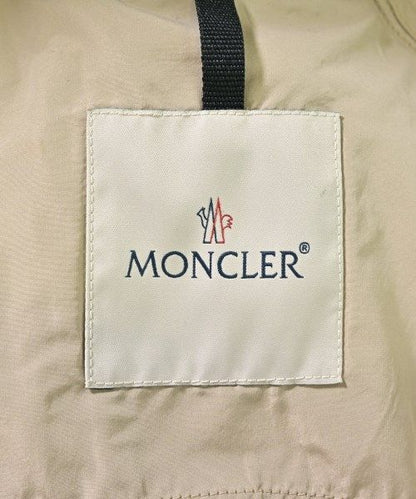 Moncler Soutien Collar Coat — view 3
