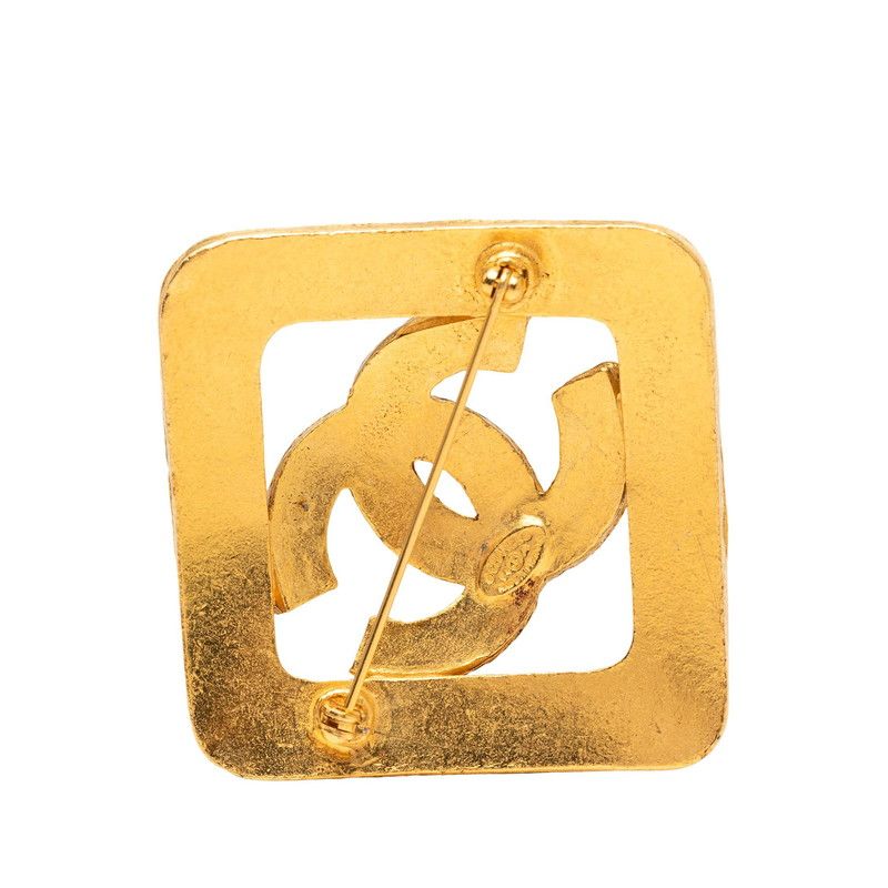 Chanel CC Logo Vintage Brooch Gold Plated — view 2