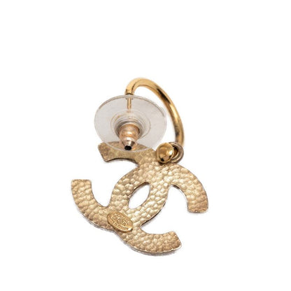 Chanel CC Logo Lame Swing Earrings 05 Gold Plated — view 3