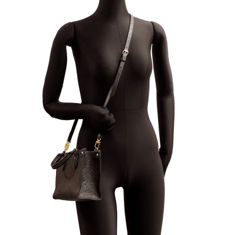Louis Vuitton Handbag Black — view 7