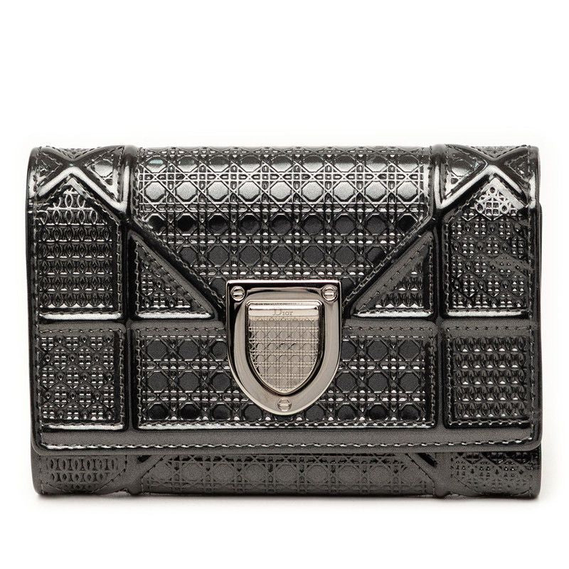 Diorama Trifold Wallet Black Patent Leather