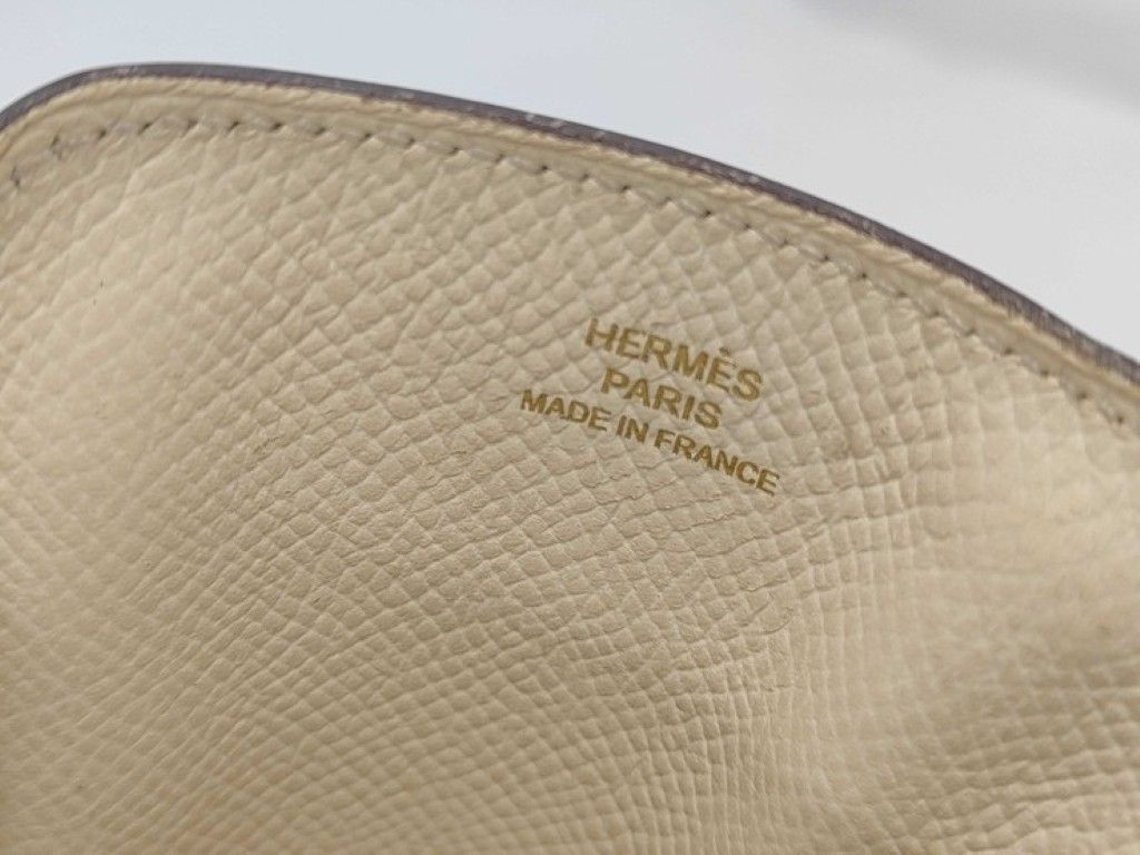 Hermes Phone Case Way Natal Jo Nunapur Veau Epsom Gold — view 9