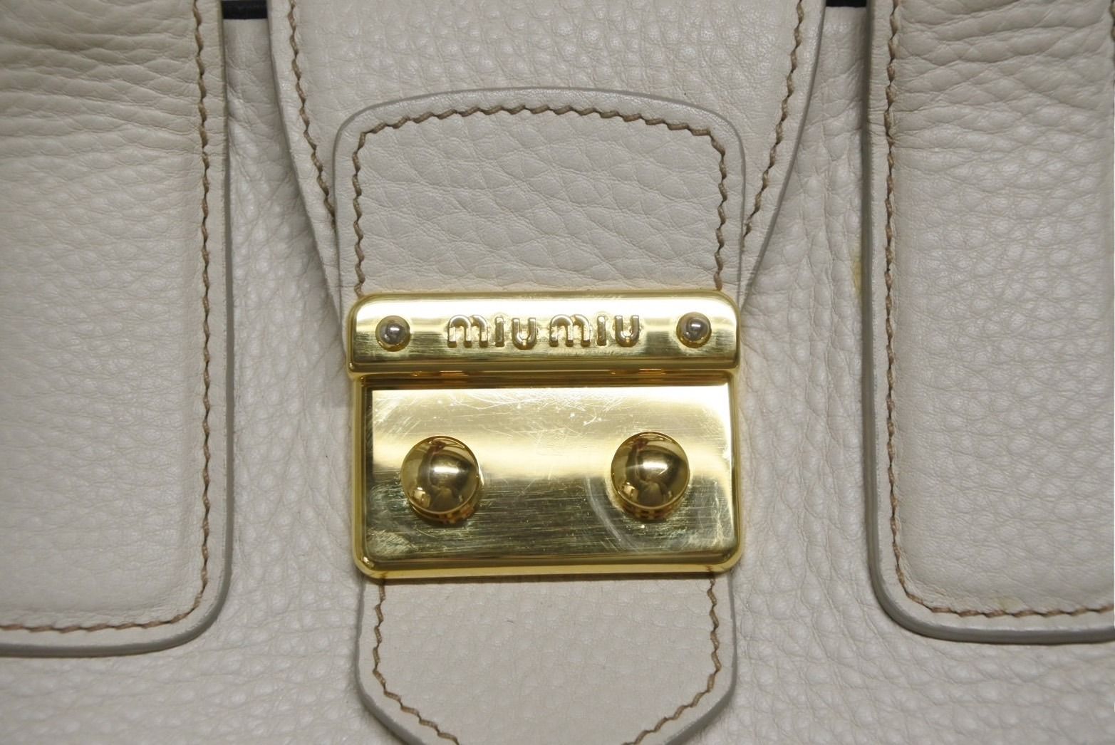 Miu Miu Vitello Caribu 2-Way Bag Calfskin Ivory Gold — view 4