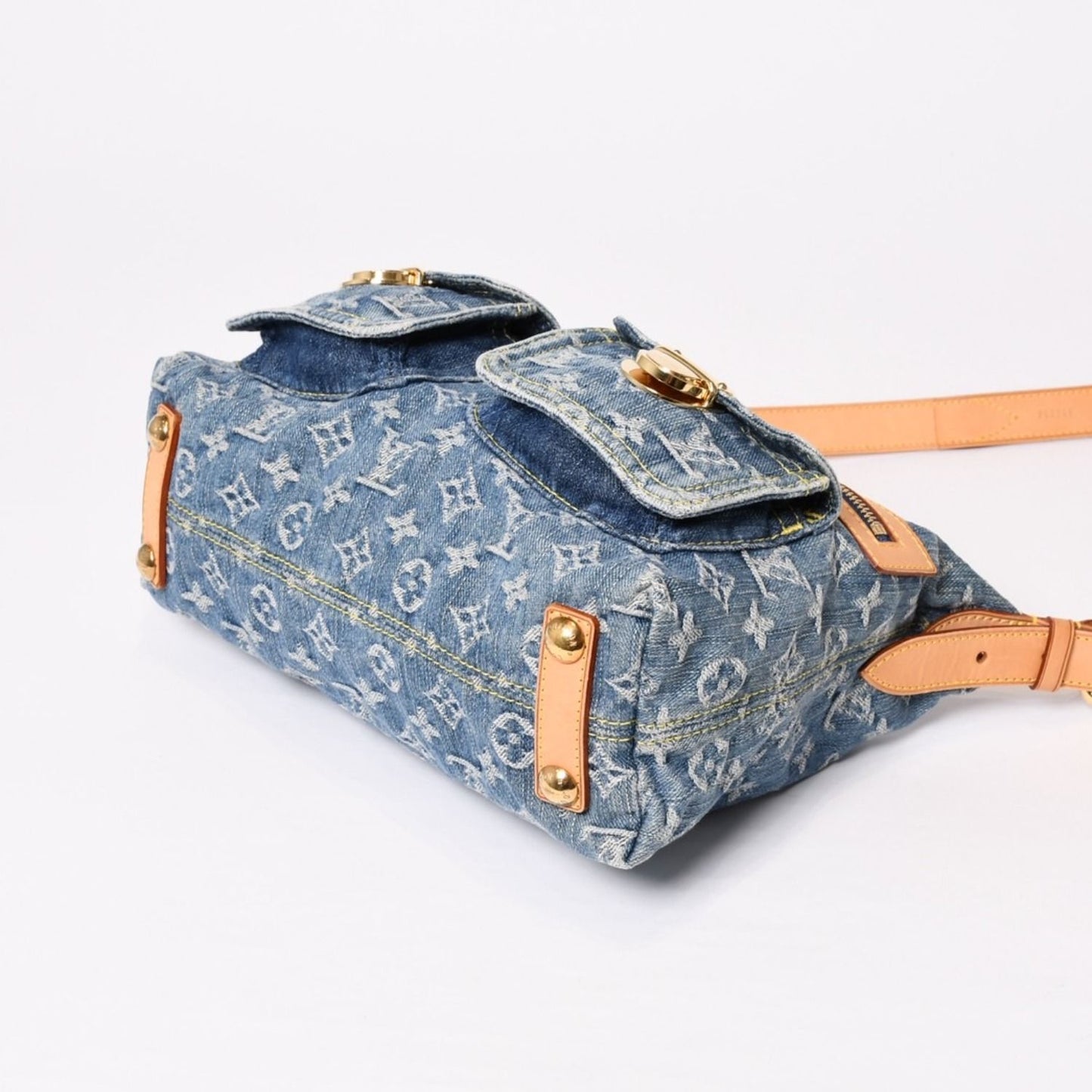 Louis Vuitton Monogram Denim Baggy PM Shoulder Bag Indigo Blue — view 5