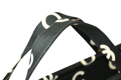 Chanel Handbag Quilted Black White Cotton Canvas Gold — view 7