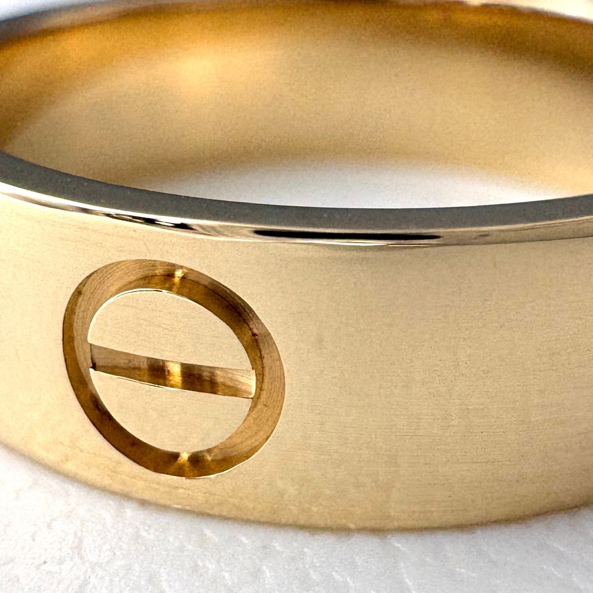 Cartier Love Ring YG Yellow Gold — view 3