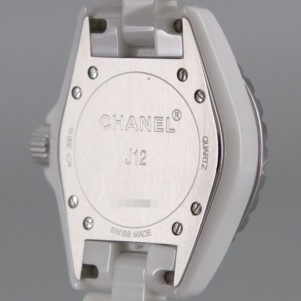 Chanel 33 Ceramic Quartz Watch — view 5