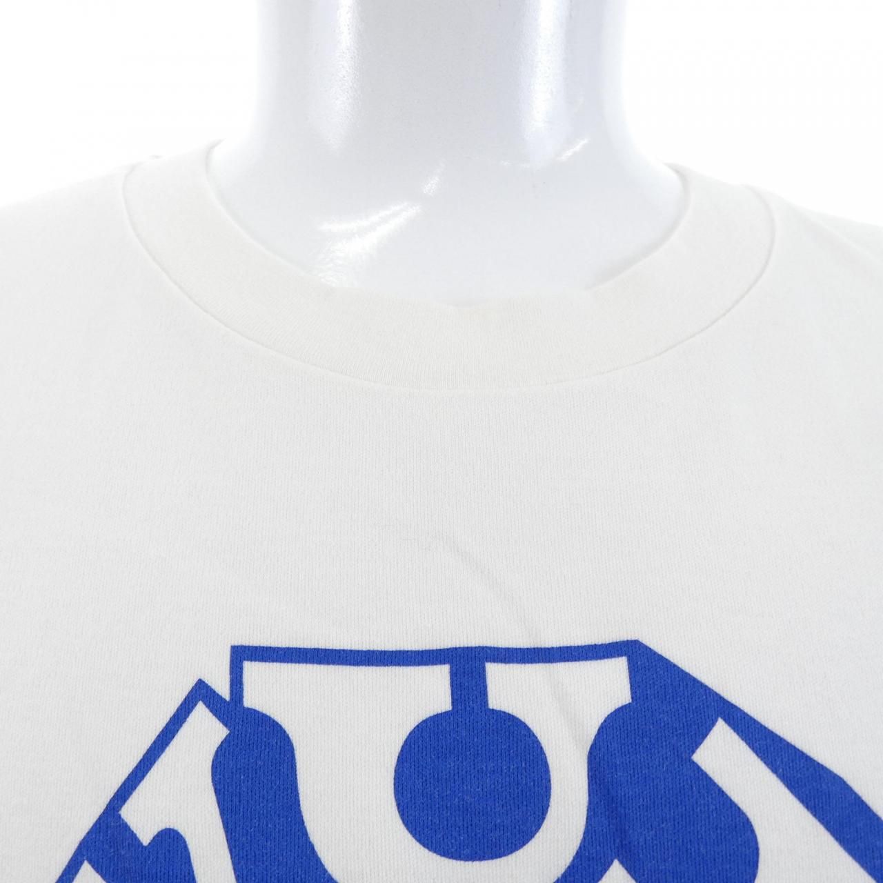 Louis Vuitton Print Signature T-Shirt — view 5