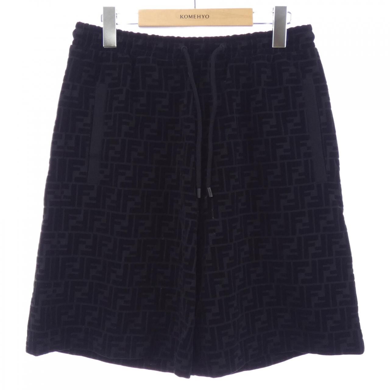 Fendi Shorts Black