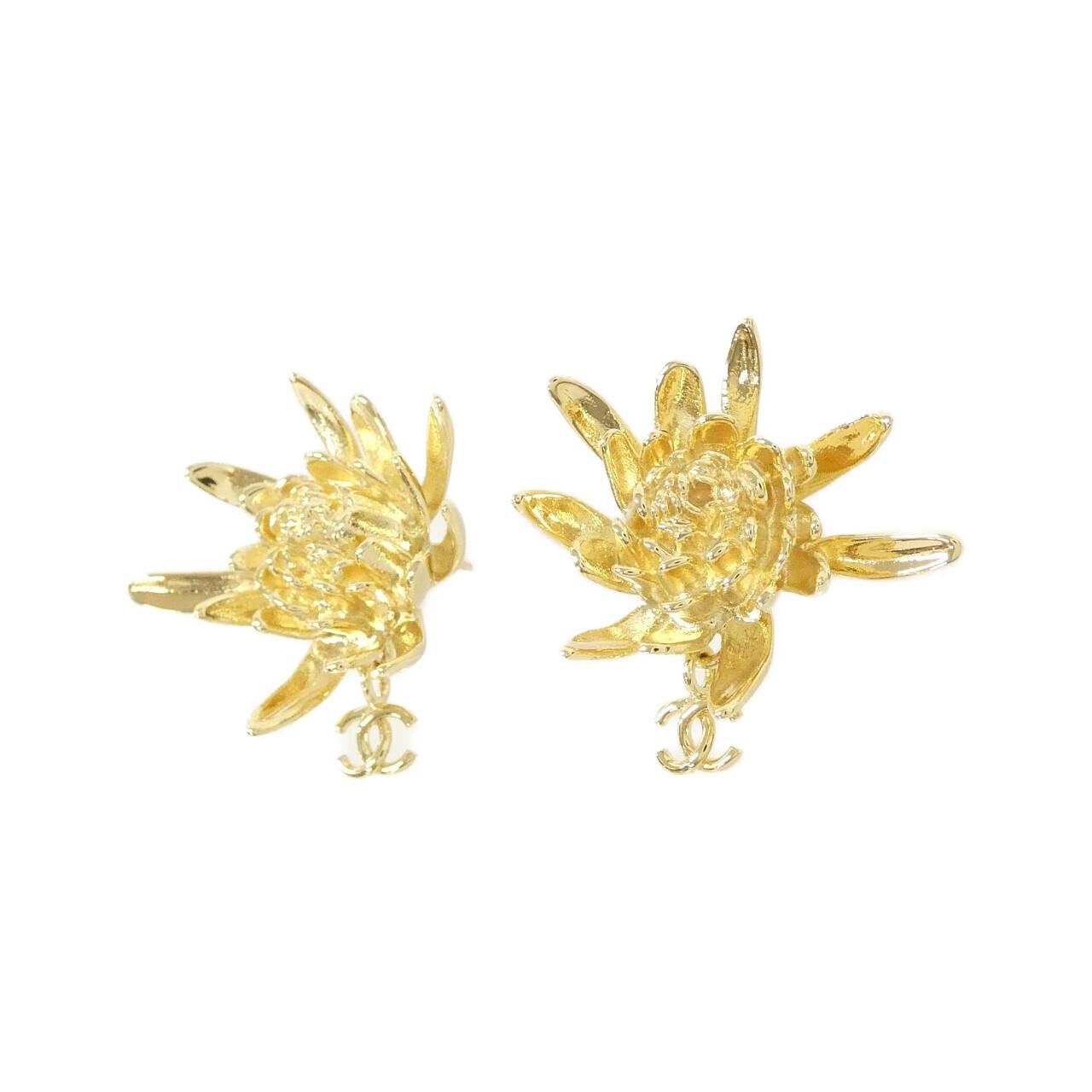 Chanel Earrings Gold — view 2