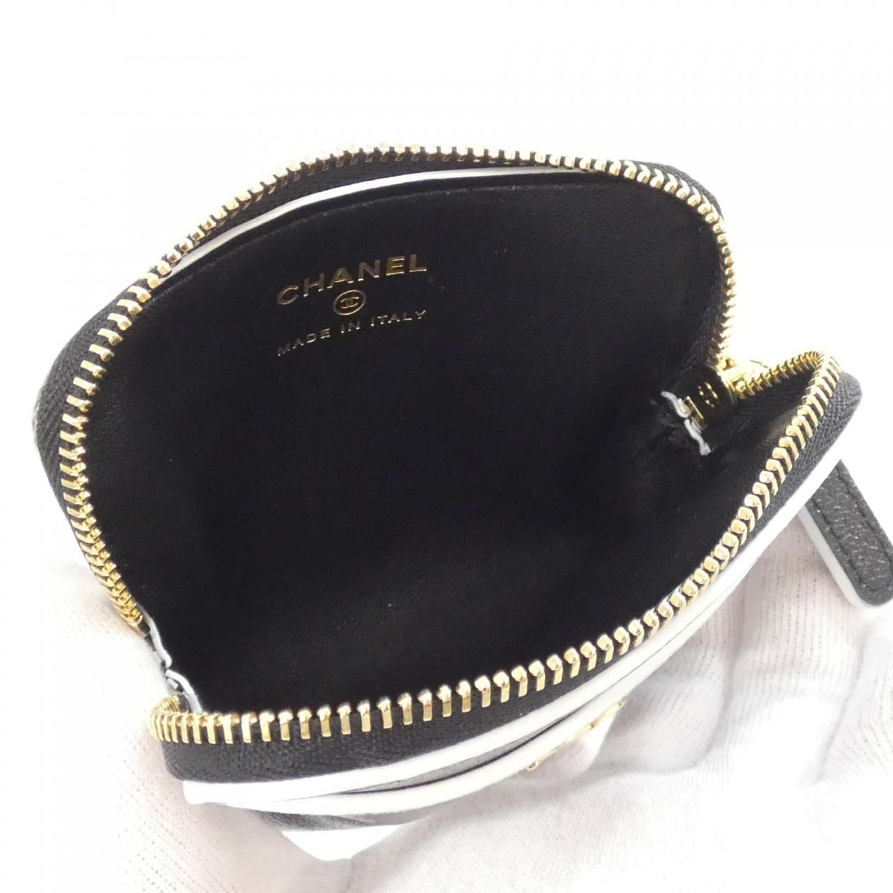 Chanel Coin Case Coin Purse Black — view 4