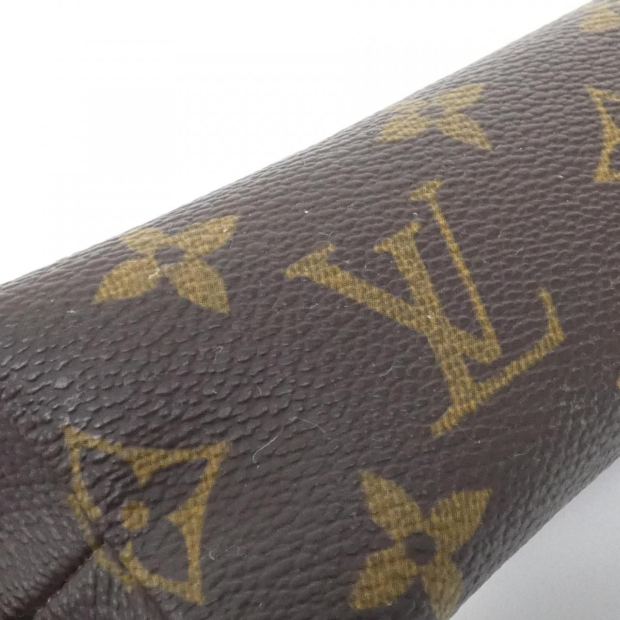 Louis Vuitton Monogram Pochette Cosmetic PM Pouch — view 3