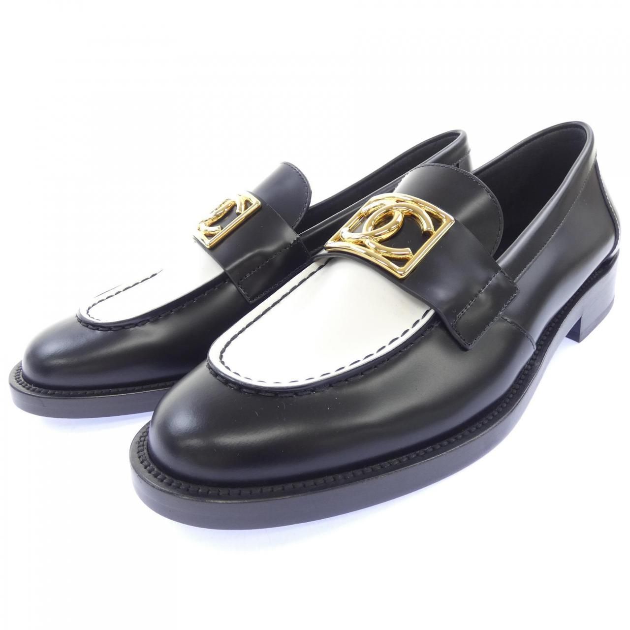 Chanel Loafers Shoes Black — view 3