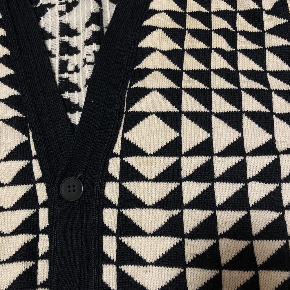 Versace Giovanni Vintage Geometric Pattern Knit Cardigan 50 Black White — view 8