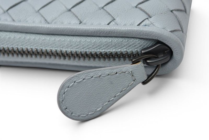 Bottega Veneta Wallet Zip Around Intrecciato Ice Blue — view 7