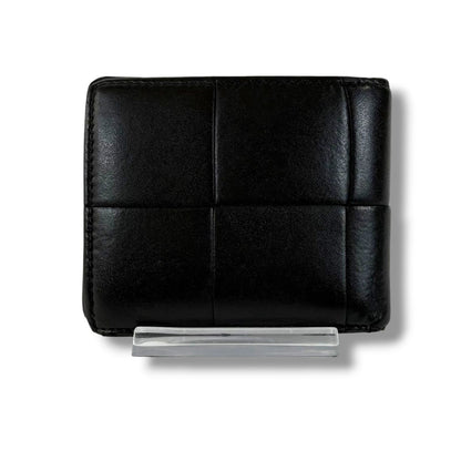Bottega Veneta Bifold Wallet Compact Maxi Intrecciato Leather Cassette Black — view 3