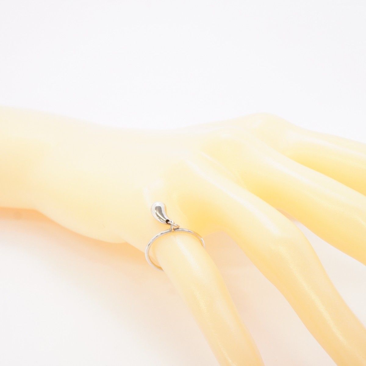 Tiffany & Co Ring Teardrop 925 Sterling Silver — view 6