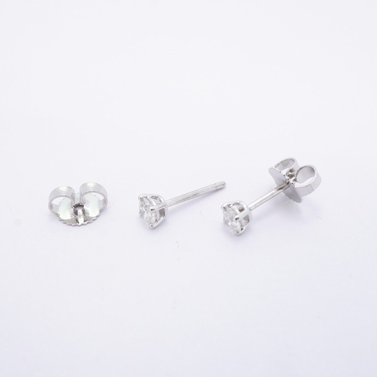 Tiffany & Co Earrings Solitaire Platinum Diamond — view 3