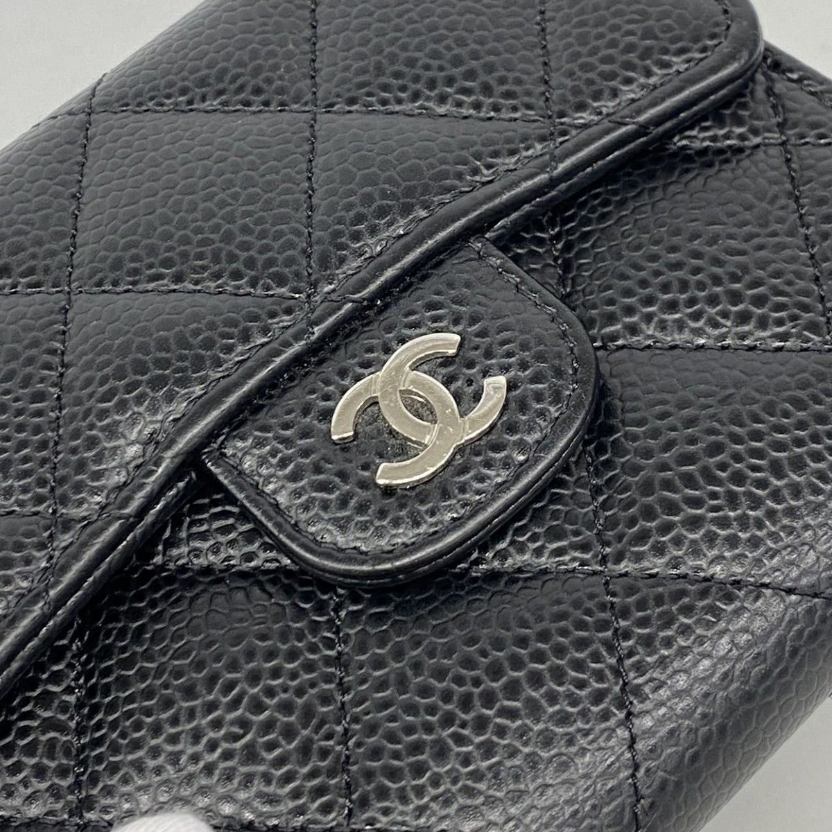 Chanel Trifold Wallet Quilted Caviar Leather Black Gold — view 6