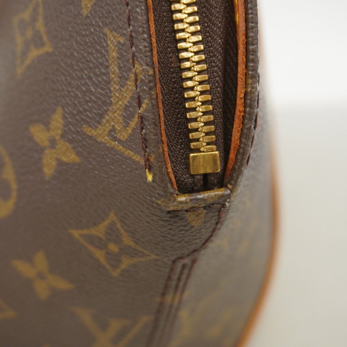 Louis Vuitton Handbag Monogram Ellipse Brown — view 8