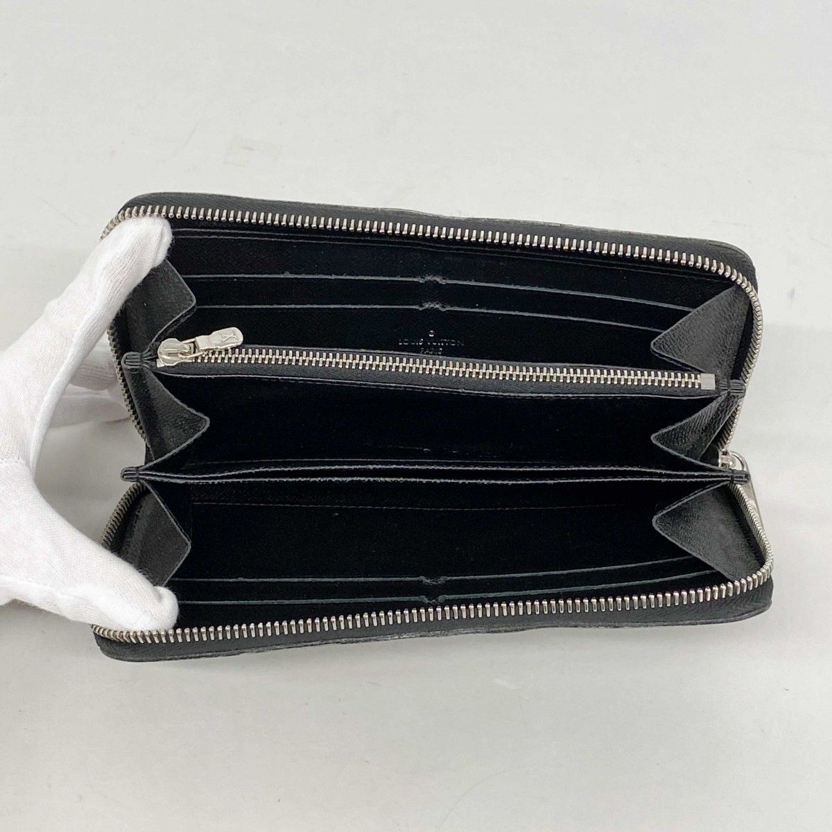 Louis Vuitton Wallet Epi Zippy Noir Electric — view 3