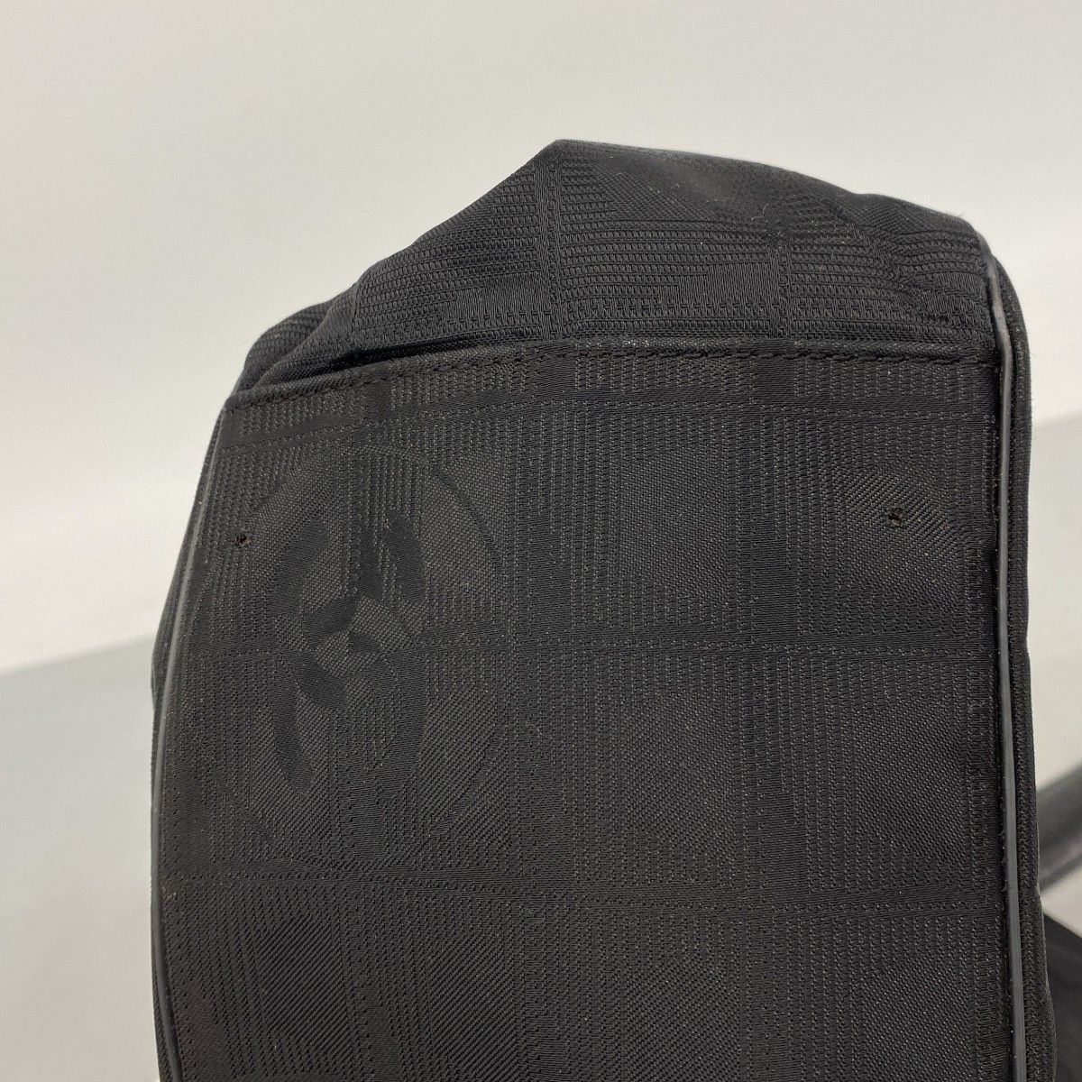 Chanel Tote New Travel Nylon Black Cles Diss — view 9