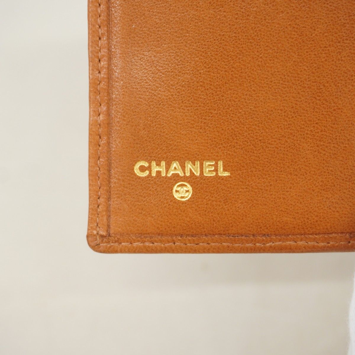 Chanel Wallet Bicolor Lambskin Brown Gold — view 4