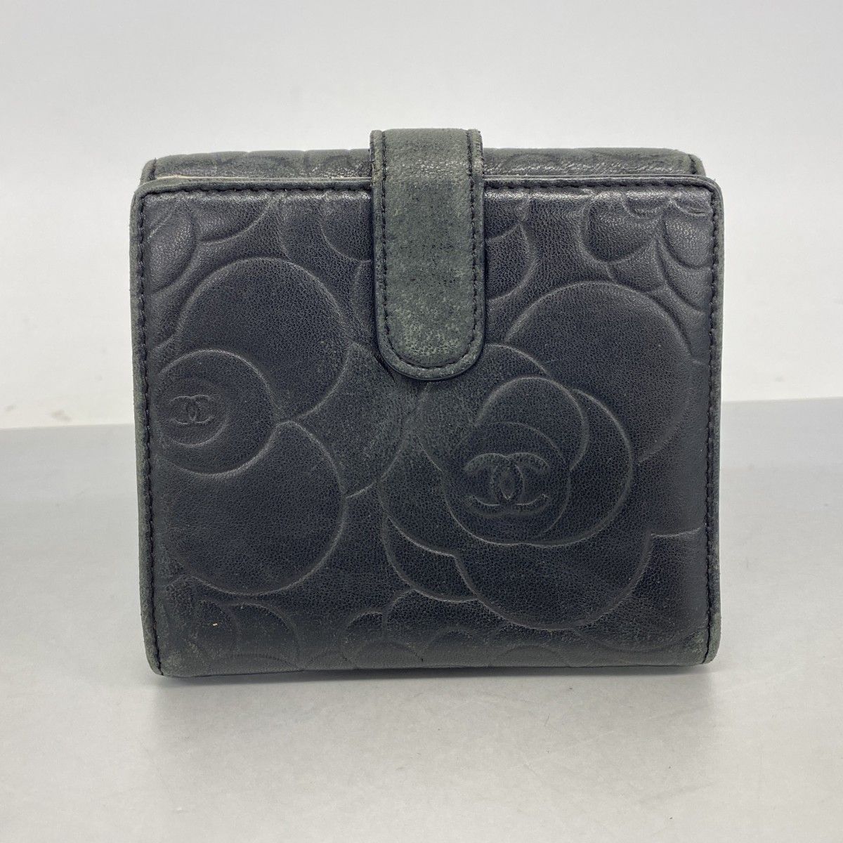 Chanel Wallet Camellia Lambskin Black Silver — view 8