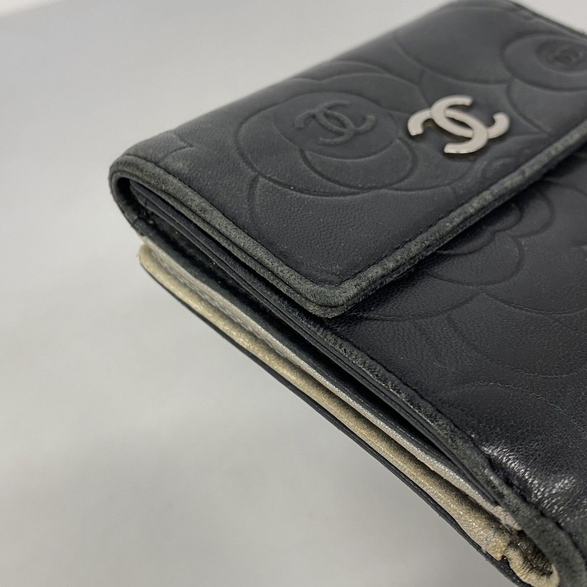 Chanel Wallet Camellia Lambskin Black Silver — view 6