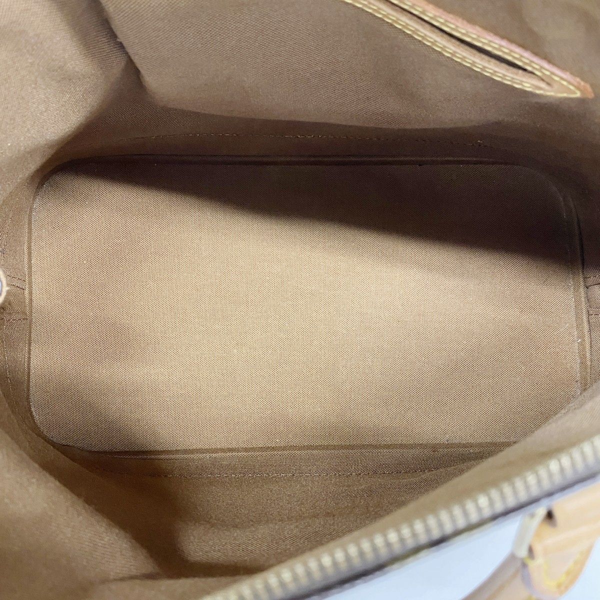 Louis Vuitton Handbag Monogram Alma Brown — view 4