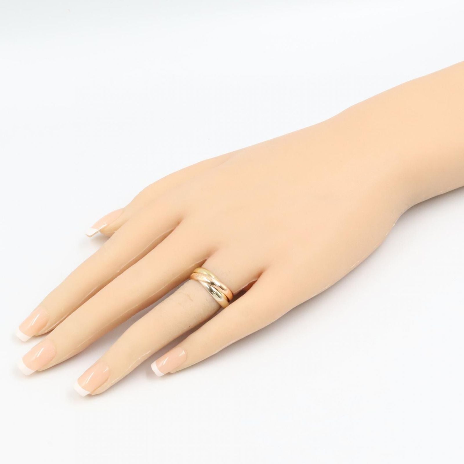Cartier Ring Trinity 18k White Gold — view 6