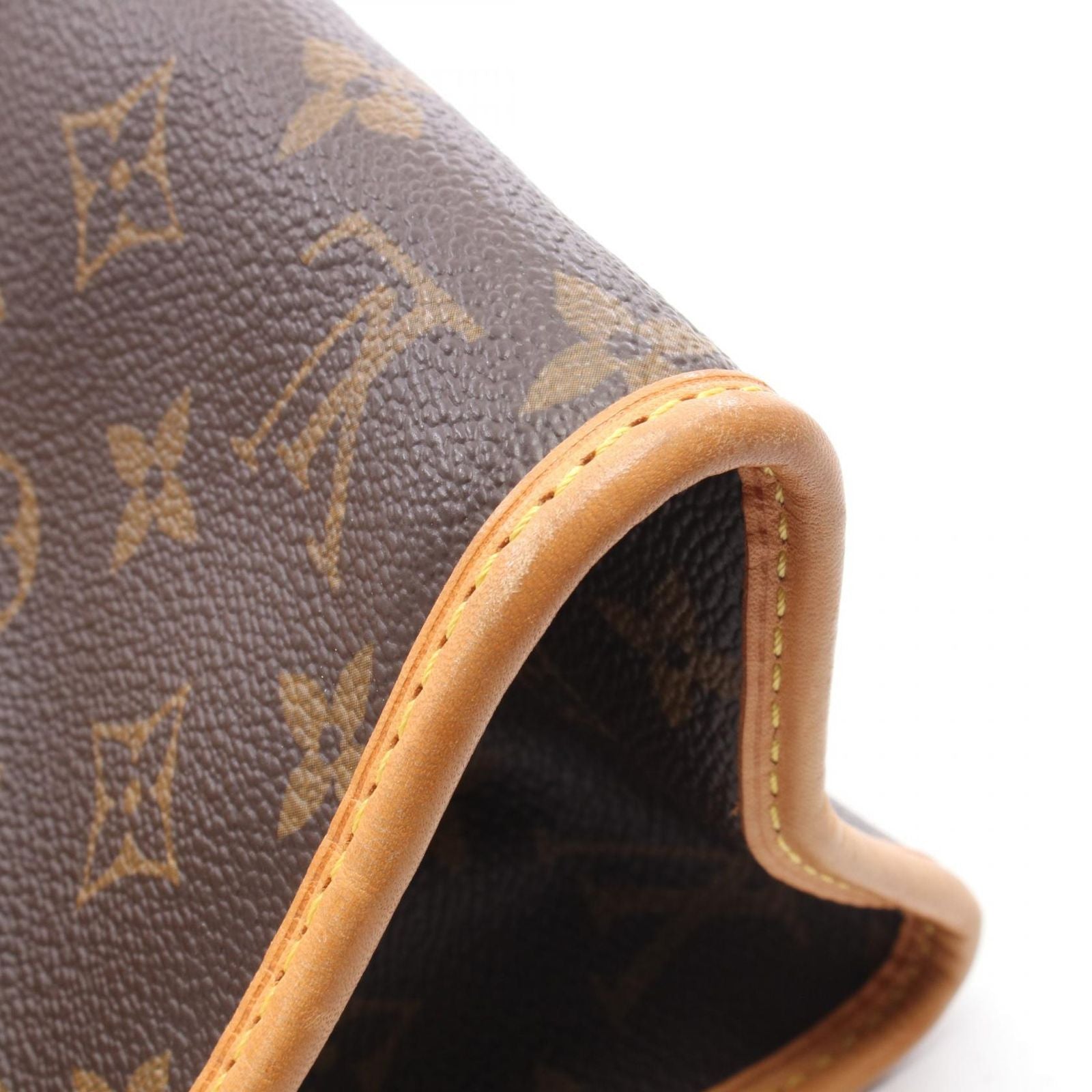 Louis Vuitton Handbag Popincourt Canvas Leather — view 8