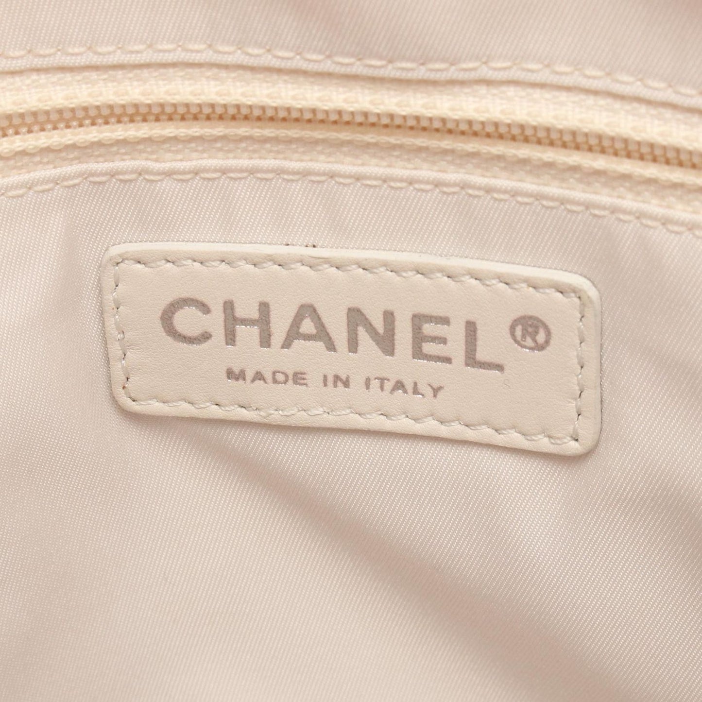 Chanel Tote Paris Biarritz PM Pink Canvas Leather PM — view 4