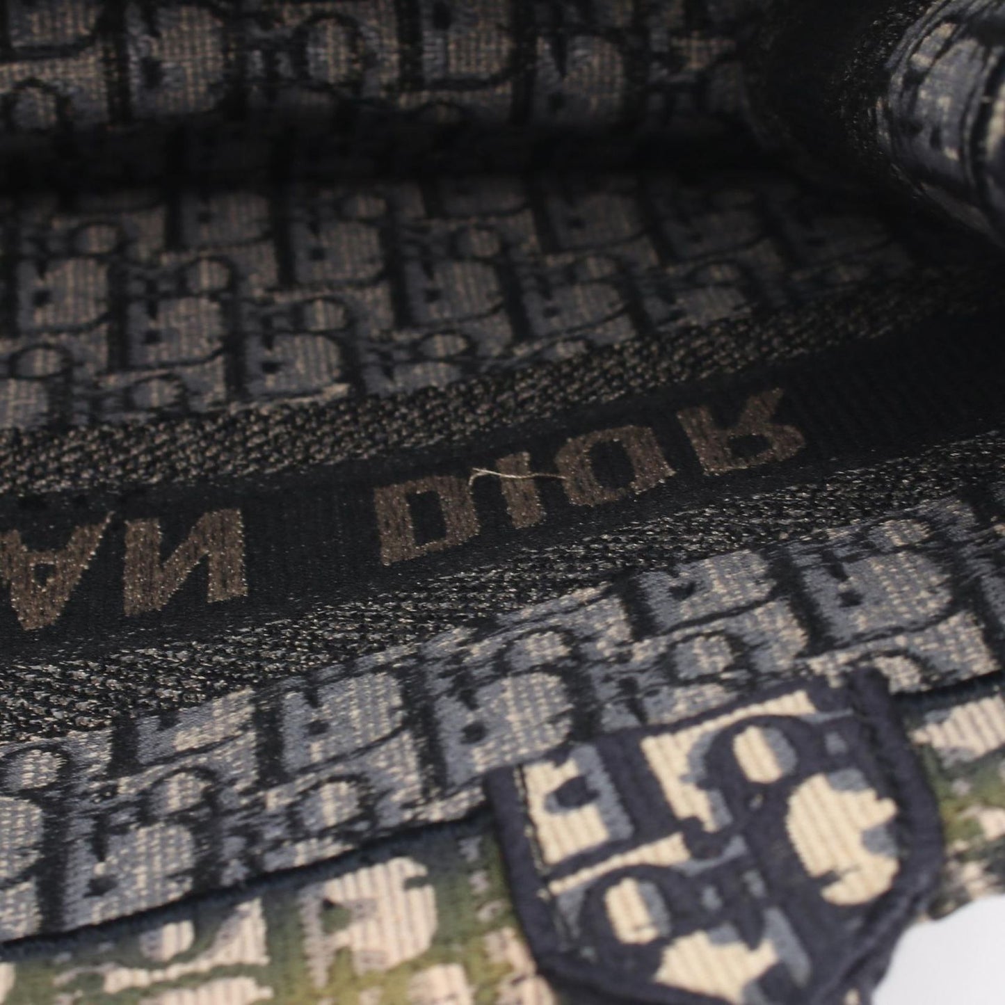 Dior Tote Book Oblique Beige Navy Canvas — view 9