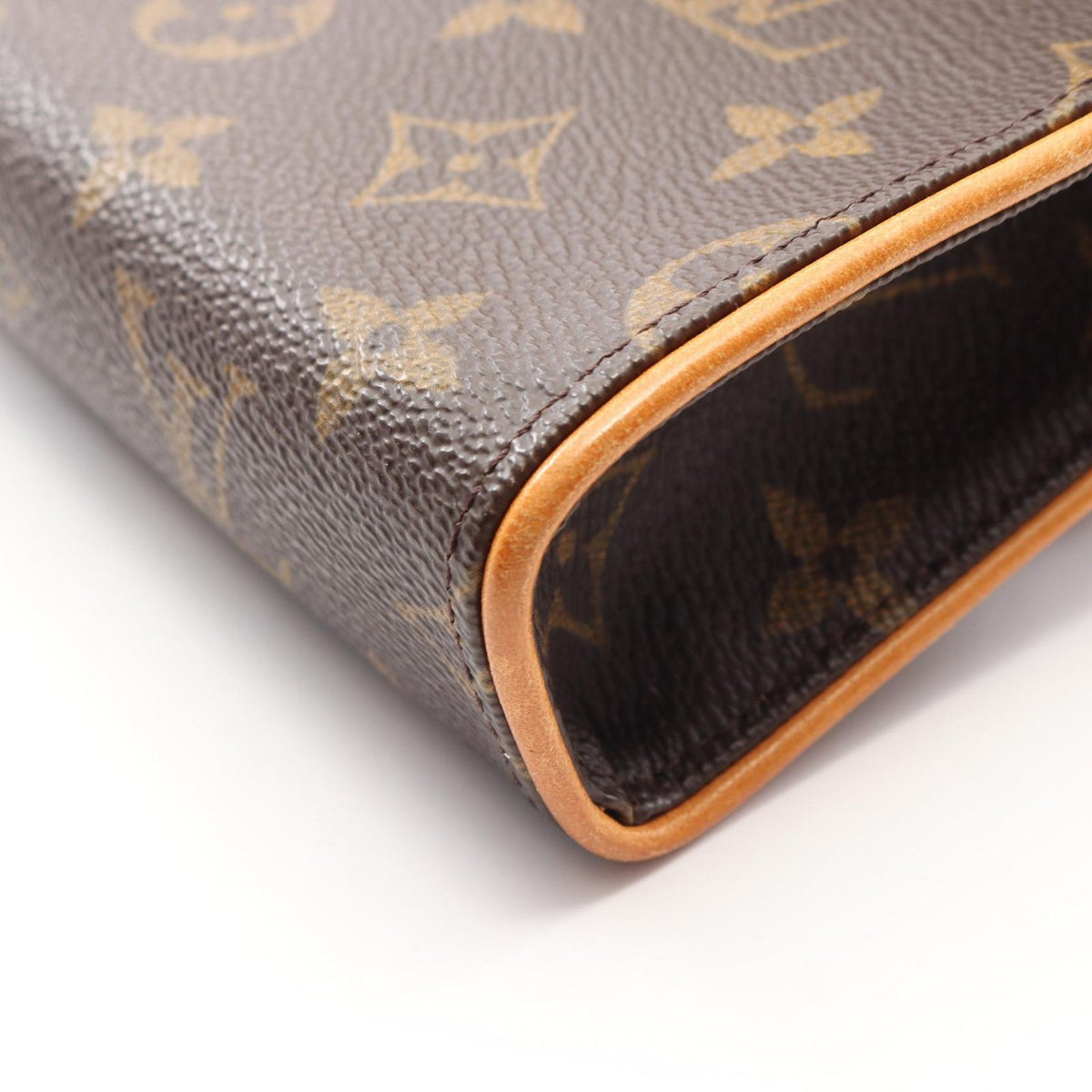 Louis Vuitton Waist Bag Pochette Florentine Monogram Canvas Leather — view 8