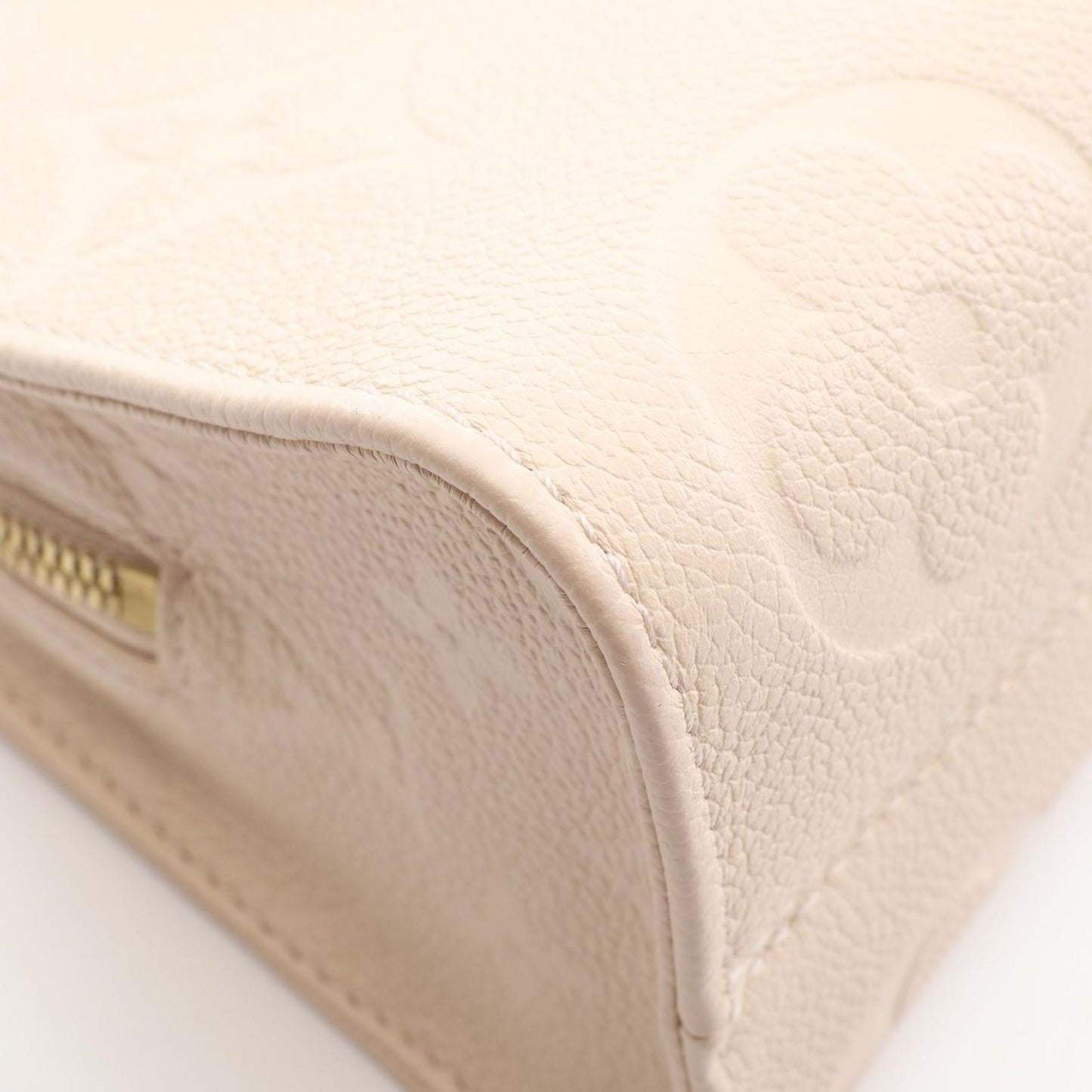 Louis Vuitton Handbag On The Go East West Monogram Empreinte Cream Leather — view 5