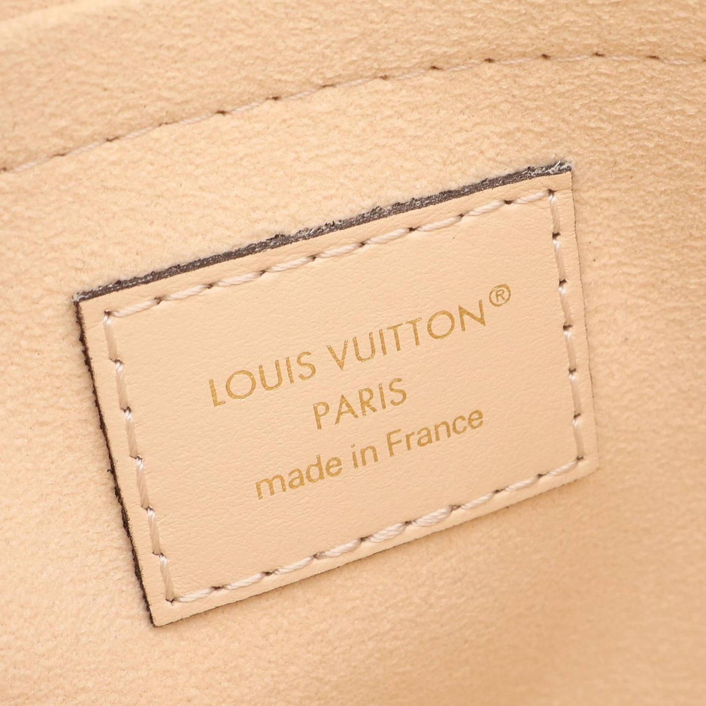 Louis Vuitton Handbag On The Go East West Monogram Empreinte Cream Leather — view 4