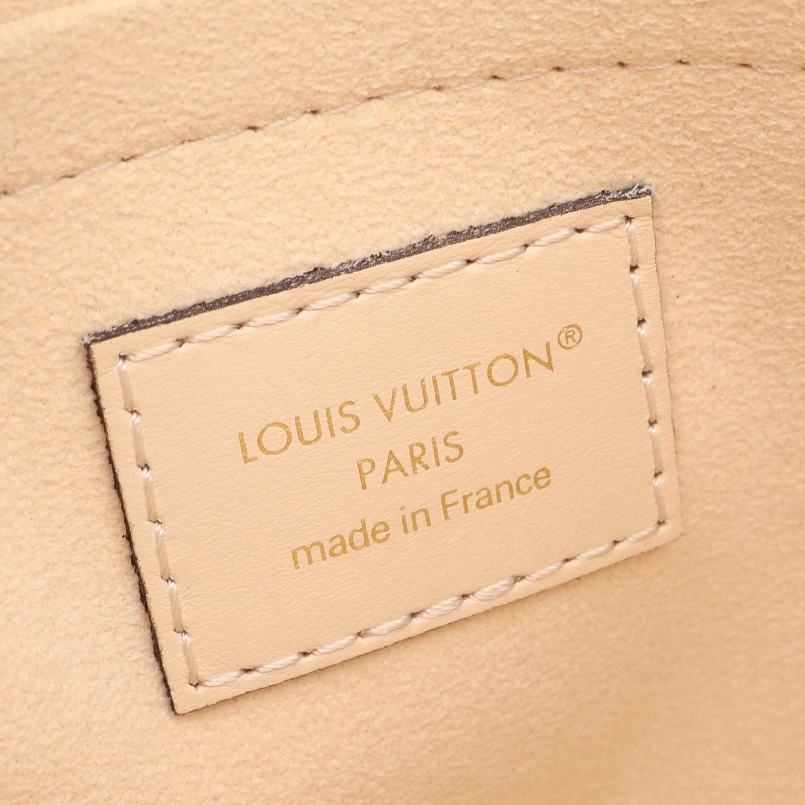 Louis Vuitton Handbag On The Go East West Monogram Empreinte Cream Leather — view 4