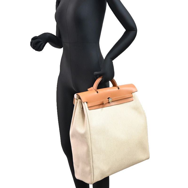 Hermes Handbag Beige — view 9