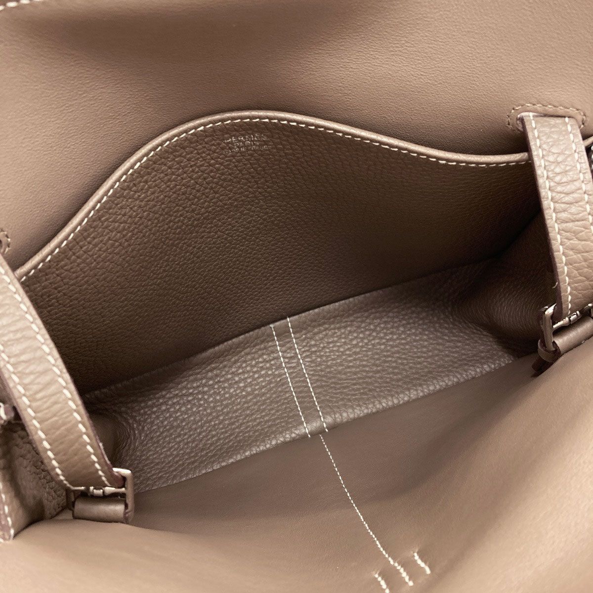 Hermes Halzan 25 Etoupe Silver Handbag Taurillon — view 5